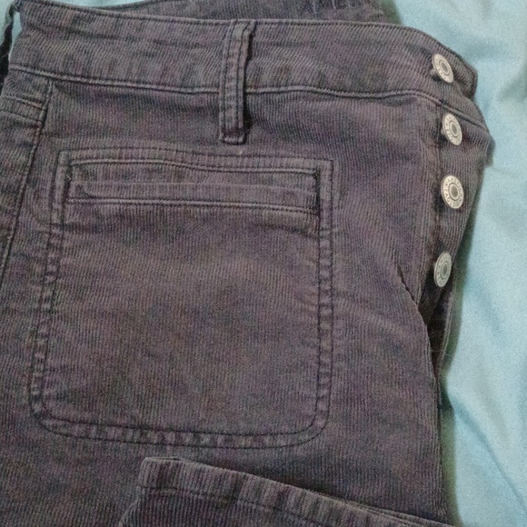 American Eagle Super High Rise Flare Corduroy Pants *New - Picture 2 of 14